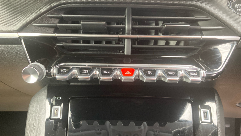 Peugeot 208 1.2 PureTech 100 Allure Premium 5dr Petrol Hatchback